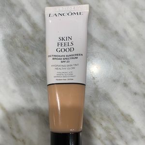 Lancôme Skin Feels Good 02C Blond Used